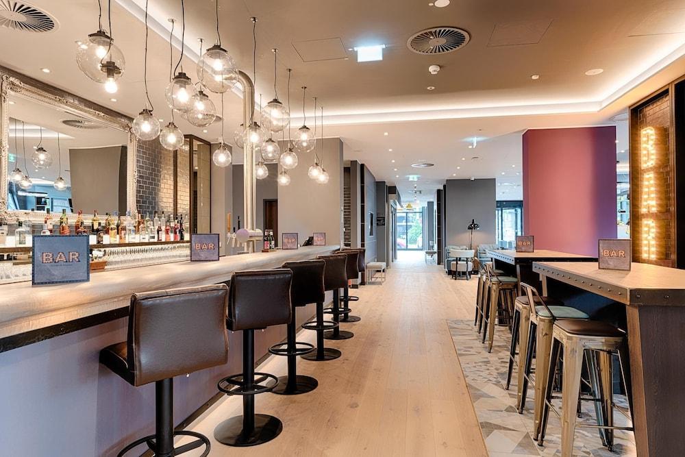 Bar/Salón Premier Inn Hamburg City Klostertor