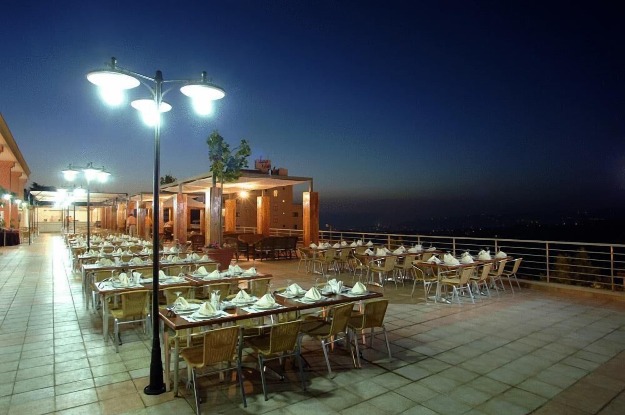 Restaurant Safir Bhamdoun Hotel