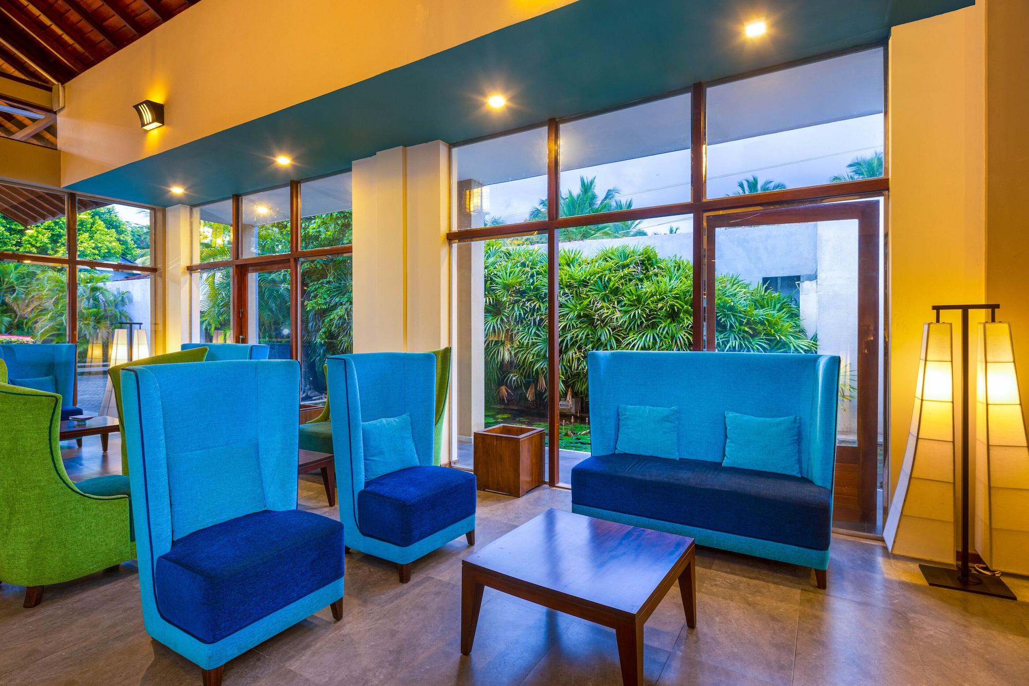 Vista Lobby Chaarya Resort & Spa by Chandrika