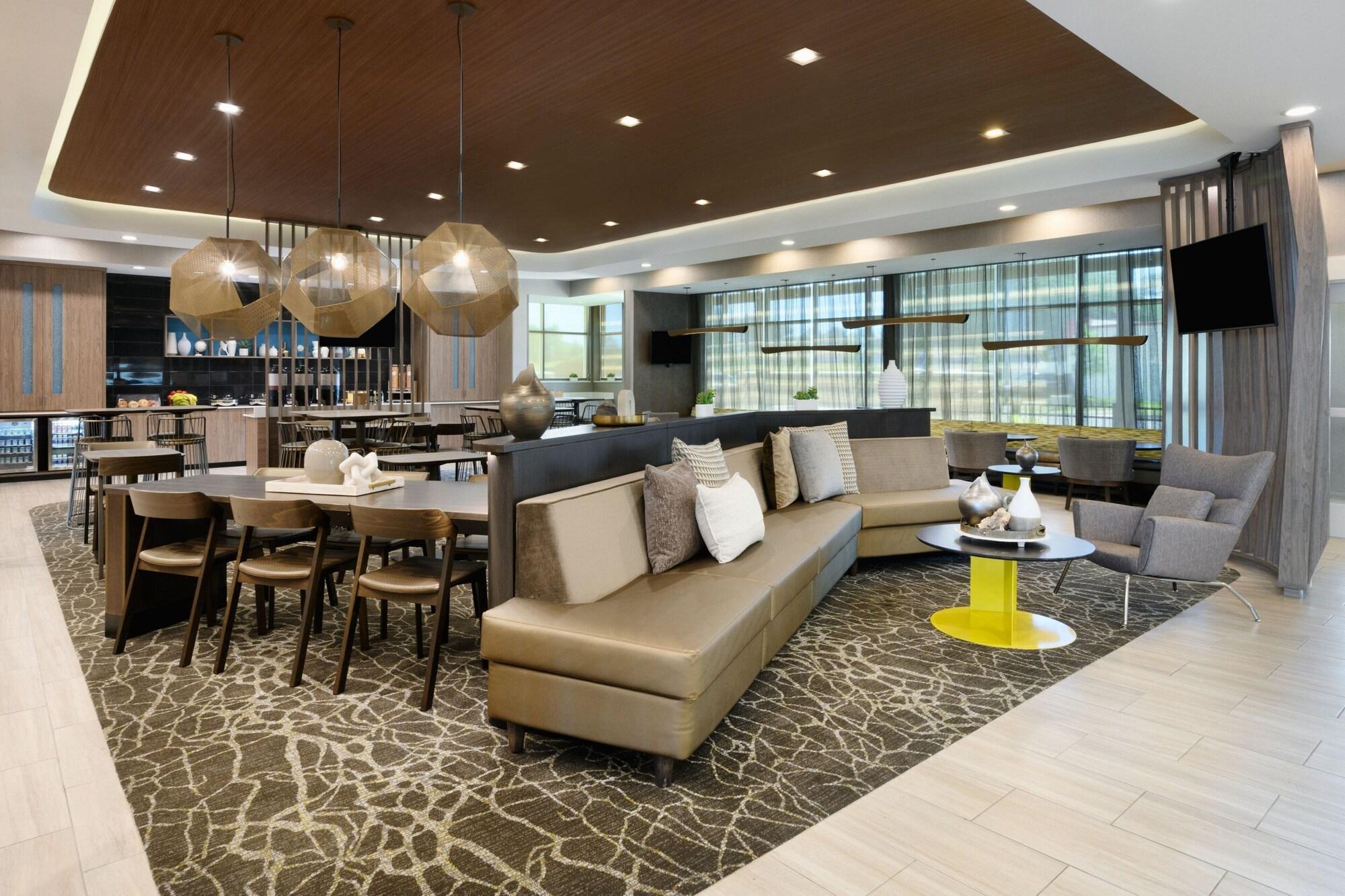 Vista Lobby Springhill Suites By Marriott Dothan