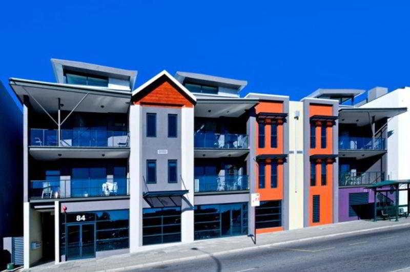 Verandah Apartments by null
