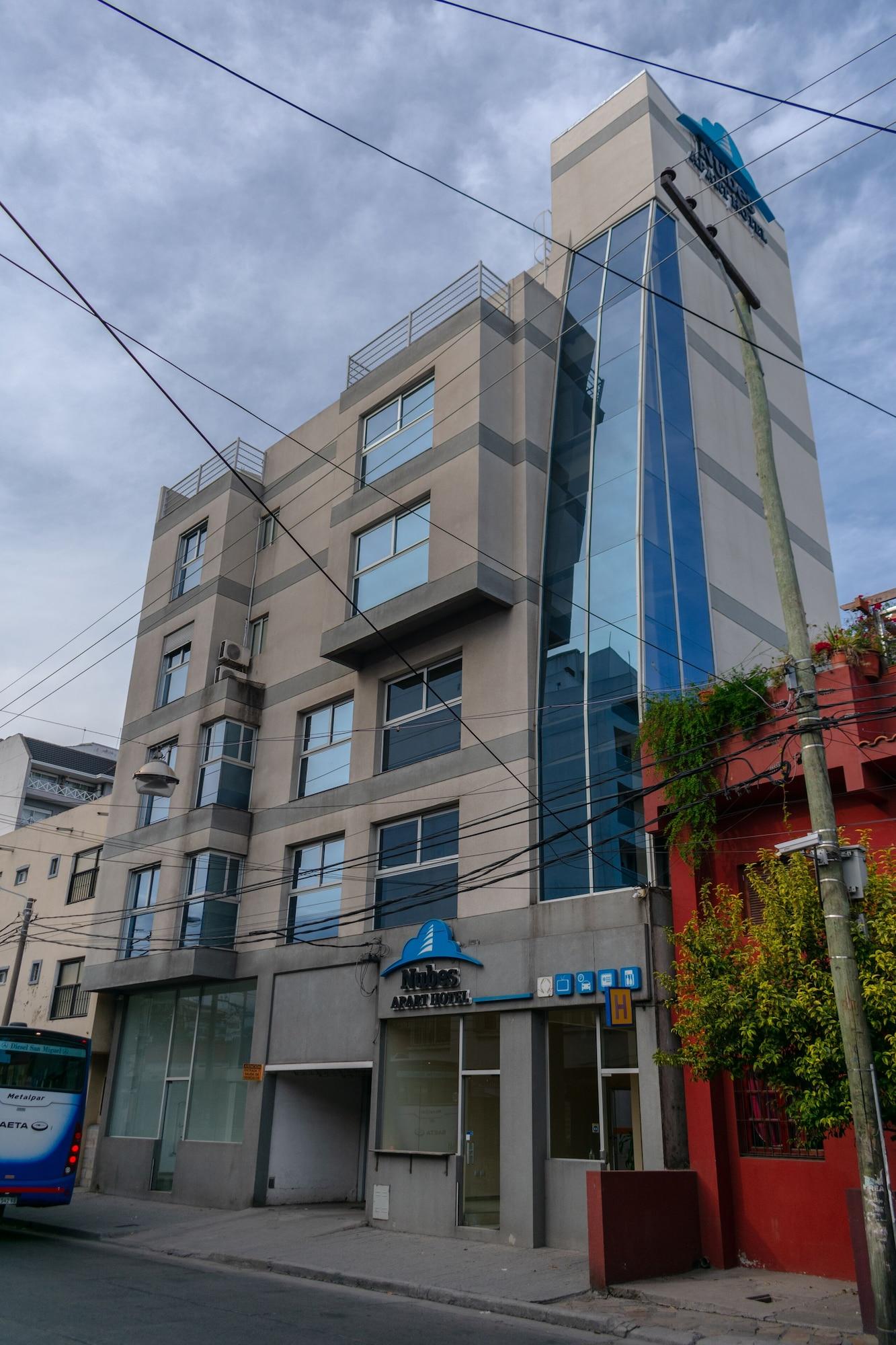 Vista Exterior Nubes Apart Hotel