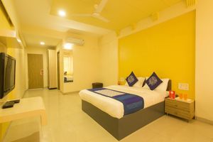 Alojamiento - OYO 11091 Hotel Silver Court