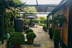 Alojamiento - Heidi Bed and Breakfast