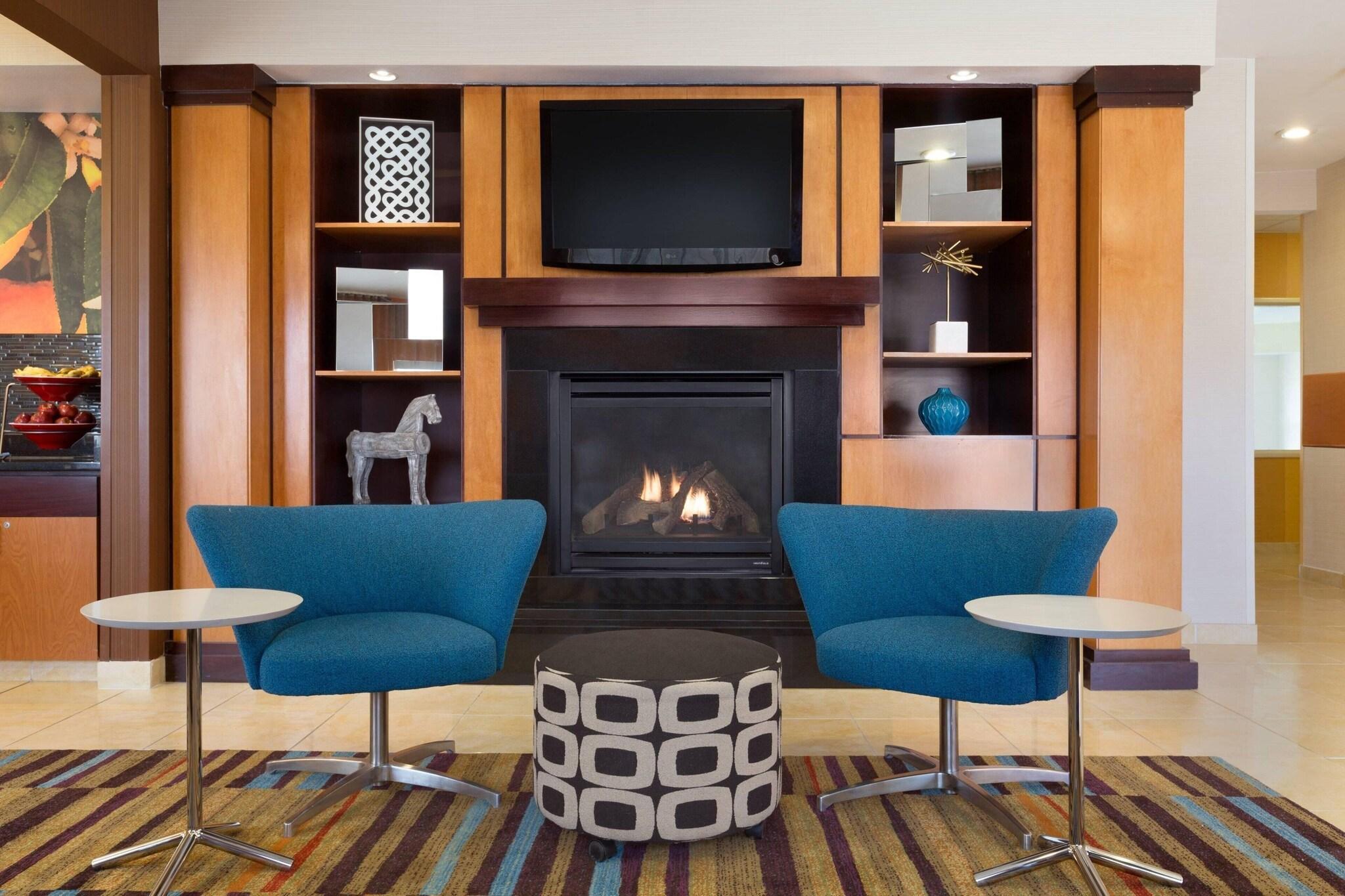 Vista Lobby Country Inn & Suites by Radisson, Bismarck-Mandan