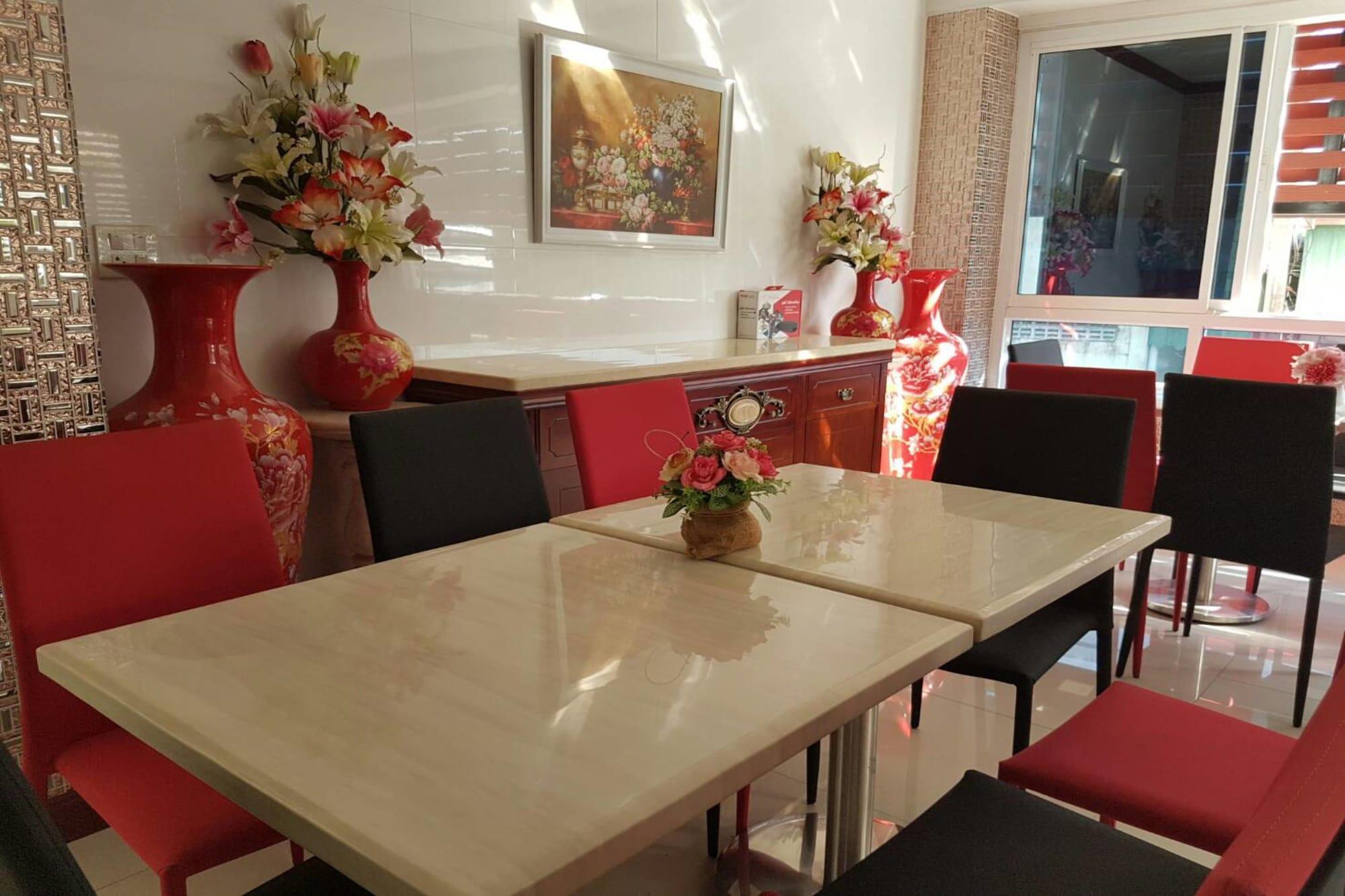 Restaurant V-House Hotel