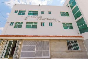 Alojamiento - Suites Poliforum Inn