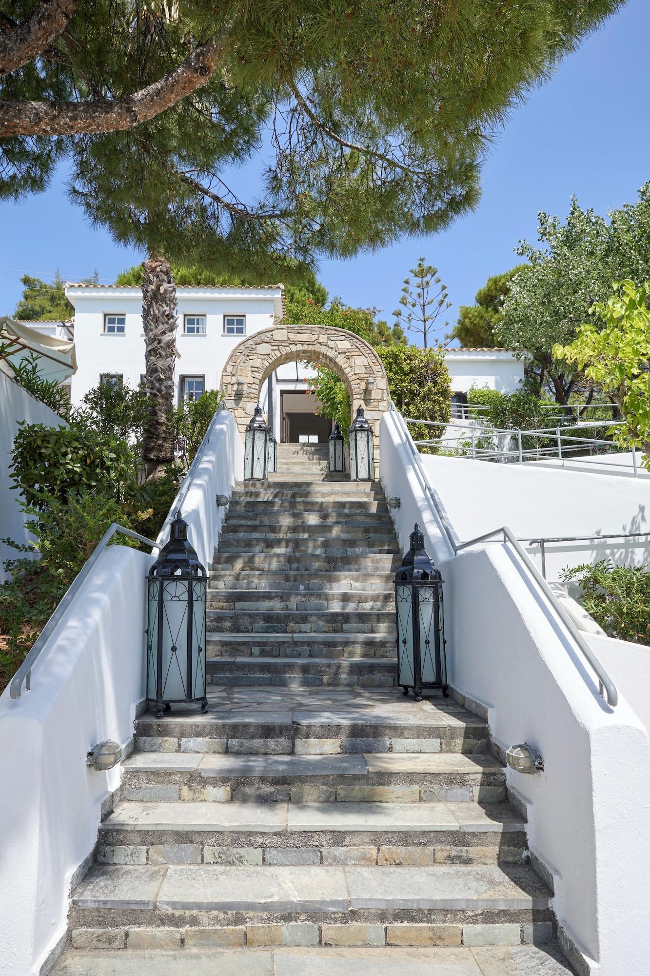 Vista Exterior Aegean Suites