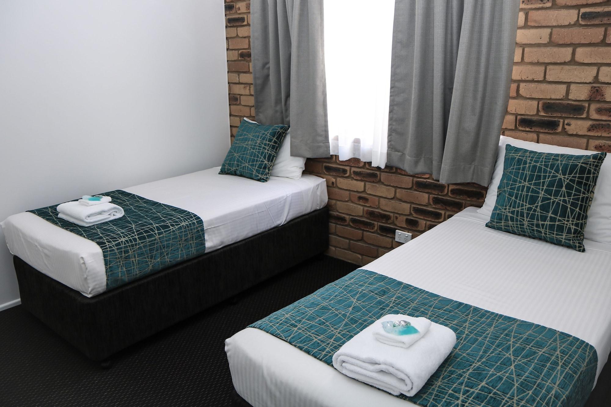 Set de Habitación The Club Motor Inn Chinchilla