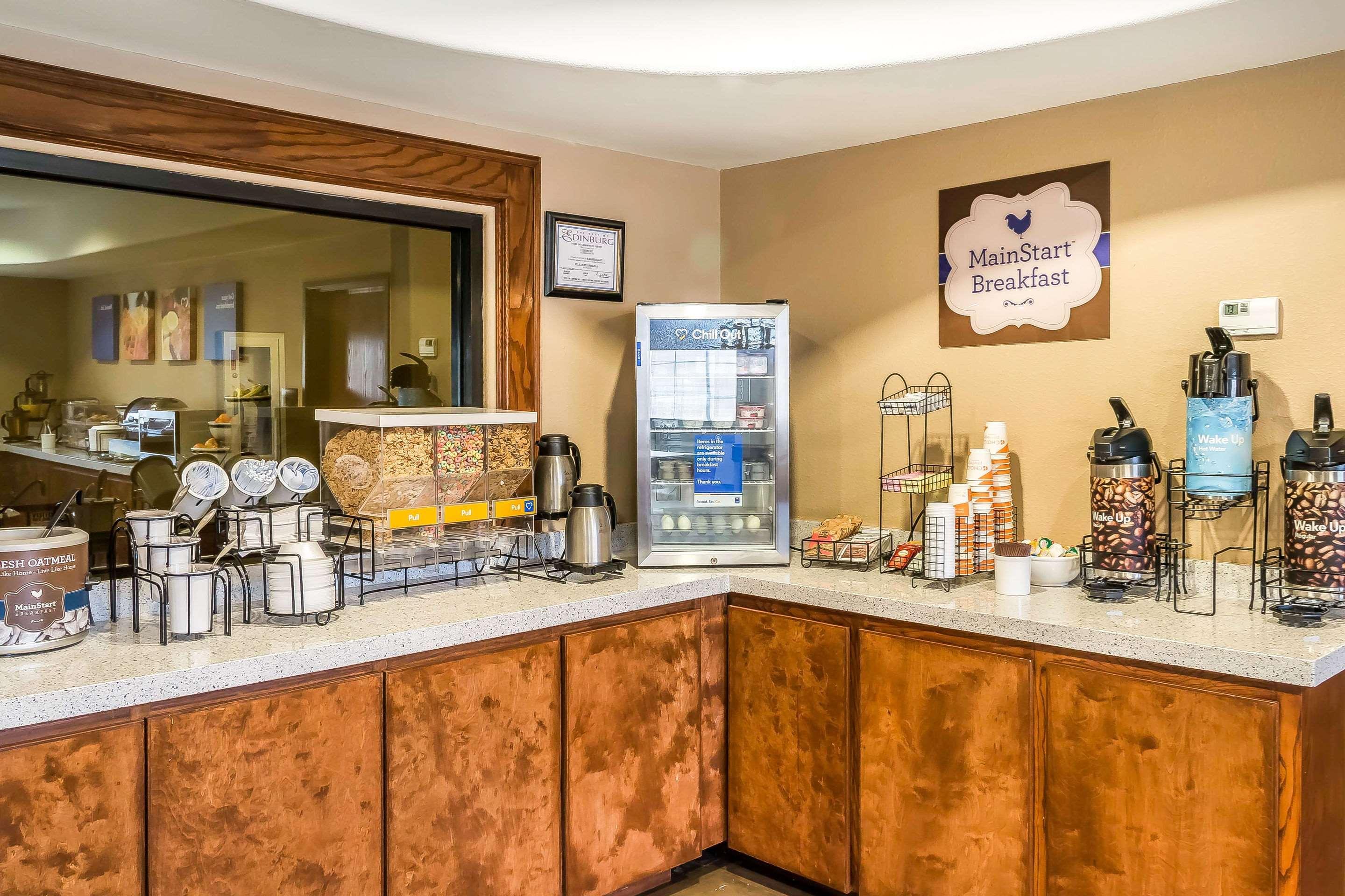 Restaurant Mainstay Suites Edinburg