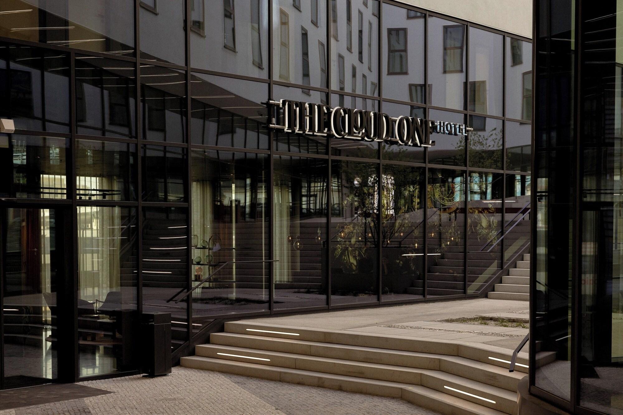 Vista Exterior The Cloud One Prague