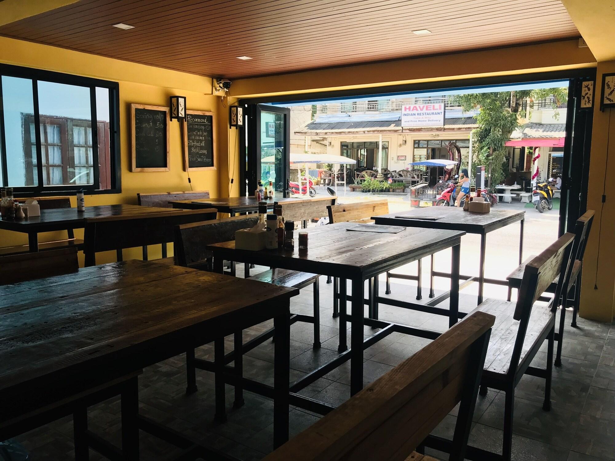 Bar/Salón The Shore Samui