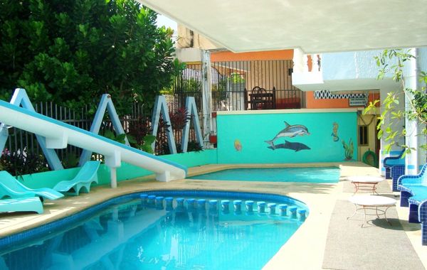 Suites Angelopolis - Hoteles en Zona Dorada de Acapulco