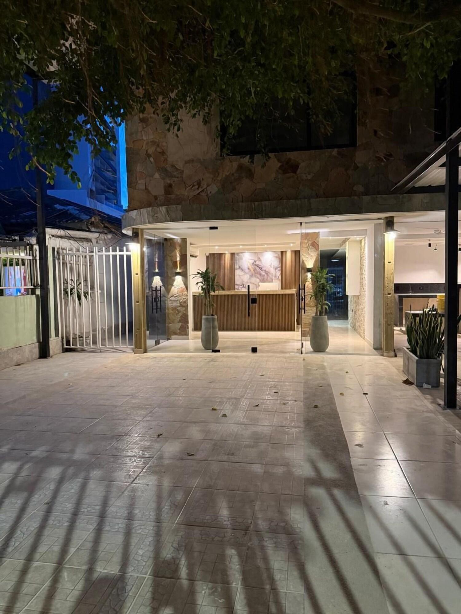 Vista Exterior ARCADIA HOTEL