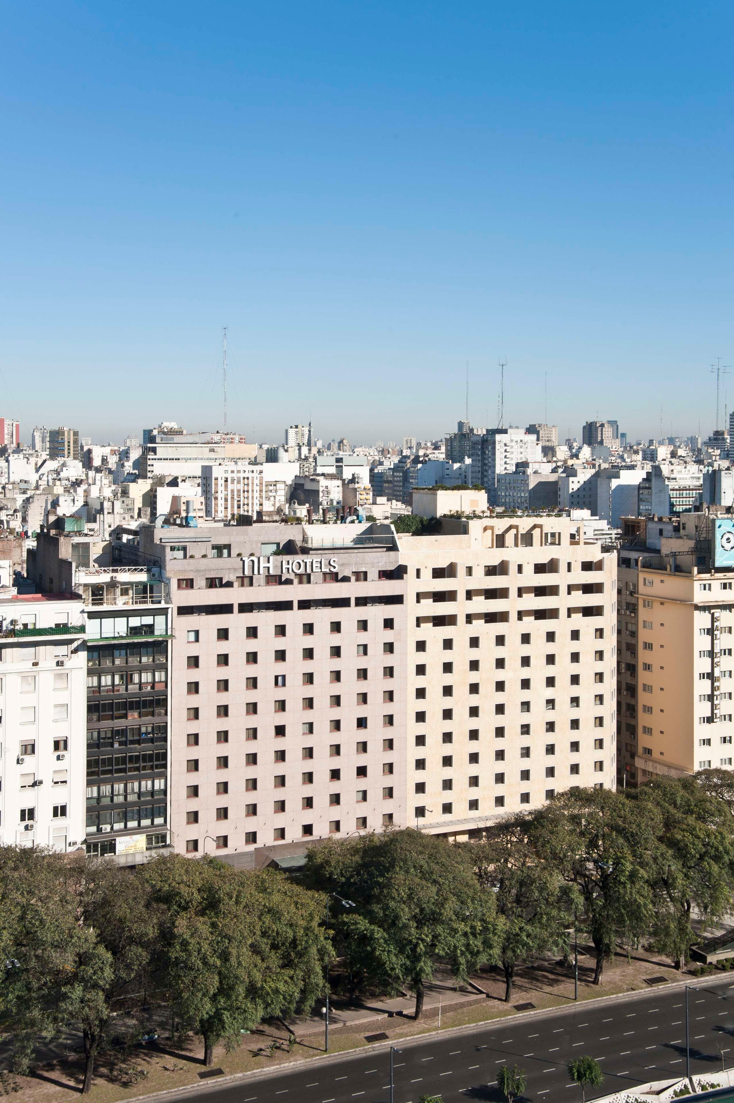 Vista Exterior NH Buenos Aires 9 de Julio