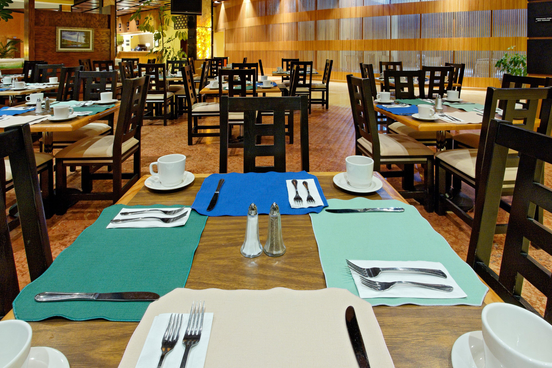 Restaurant Holiday Inn Express Nuevo Laredo by IHG