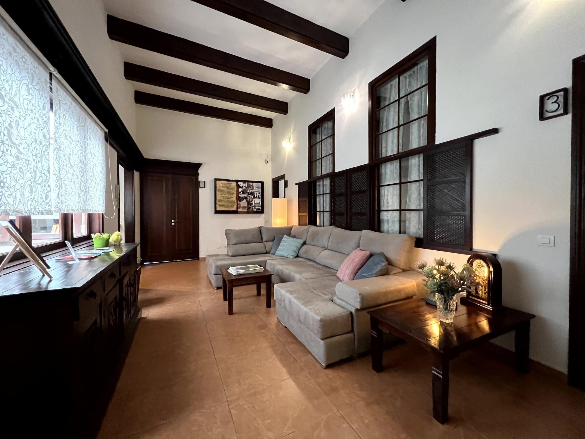 Vista Lobby Santa Ana Suite & Rooms