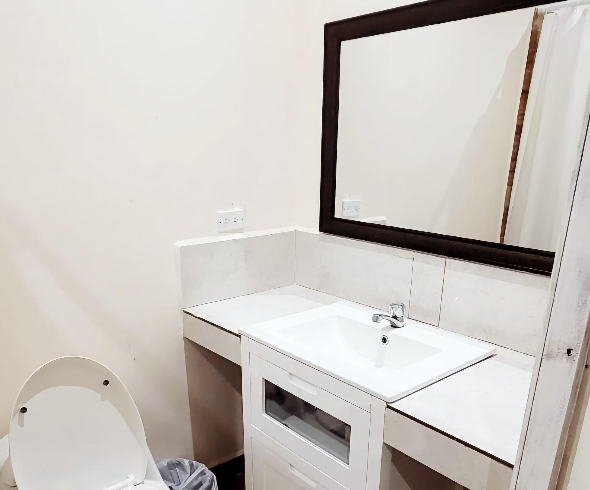 Equipamiento de Habitación Lenca World