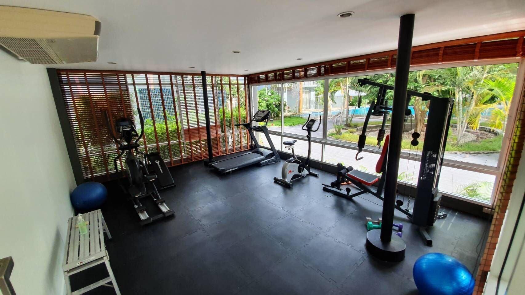 Gimnasio Paeva Luxury Serviced Residence SHA