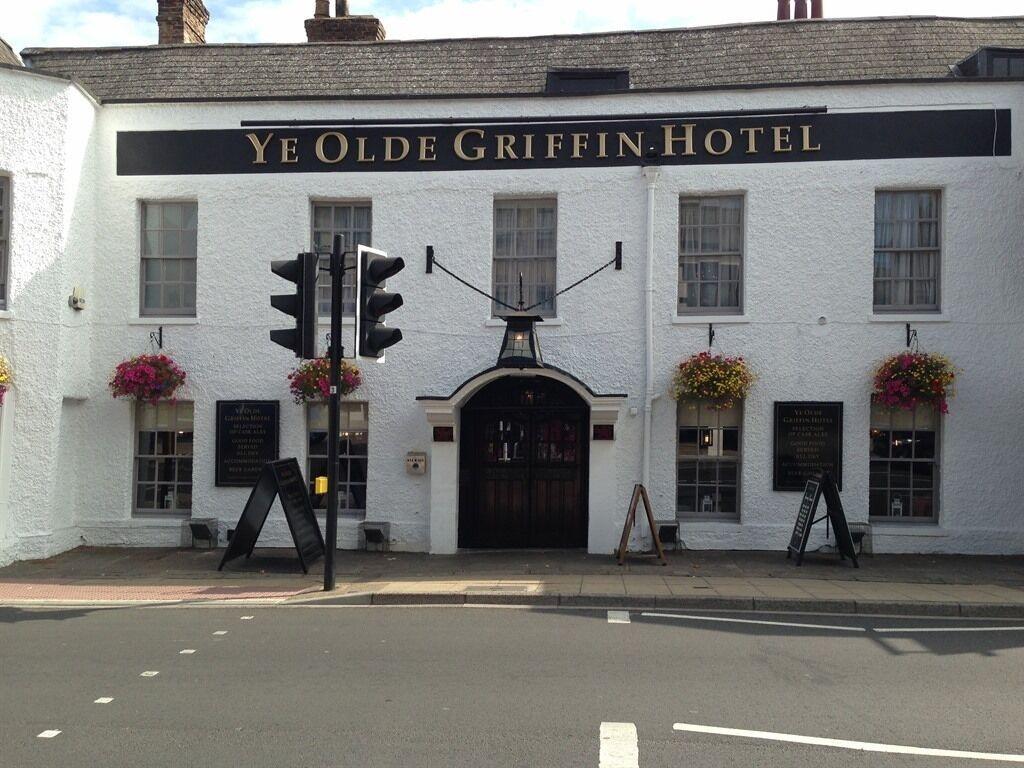 Vista Exterior Ye Olde Griffin