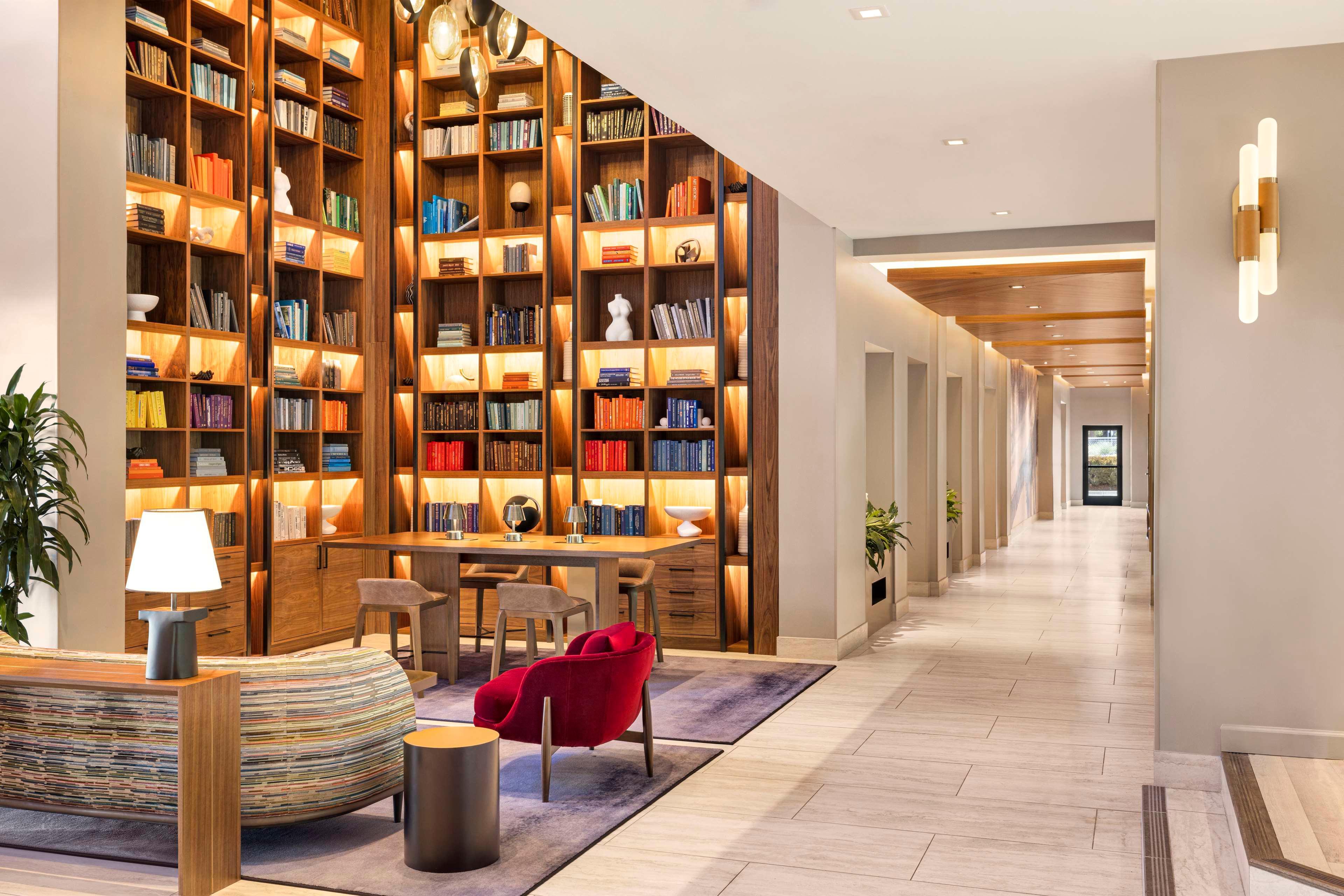 Vista Lobby Hyatt Centric Santa Clara Silicon Valley