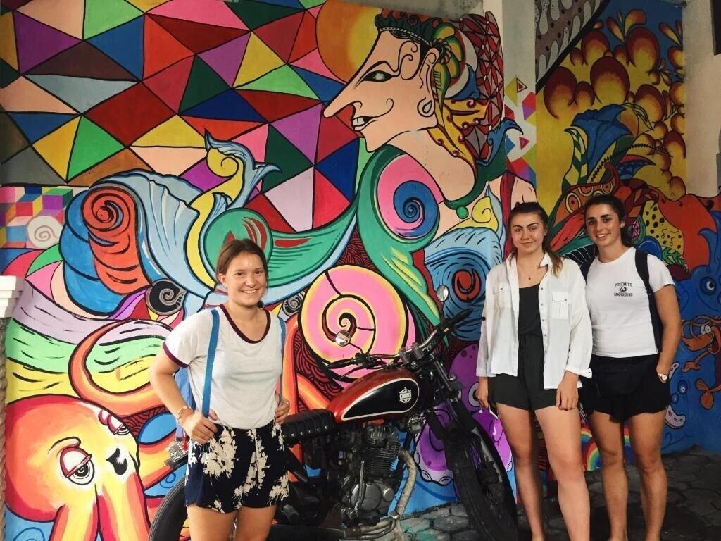 Vista Exterior Hati-Hati Homestay