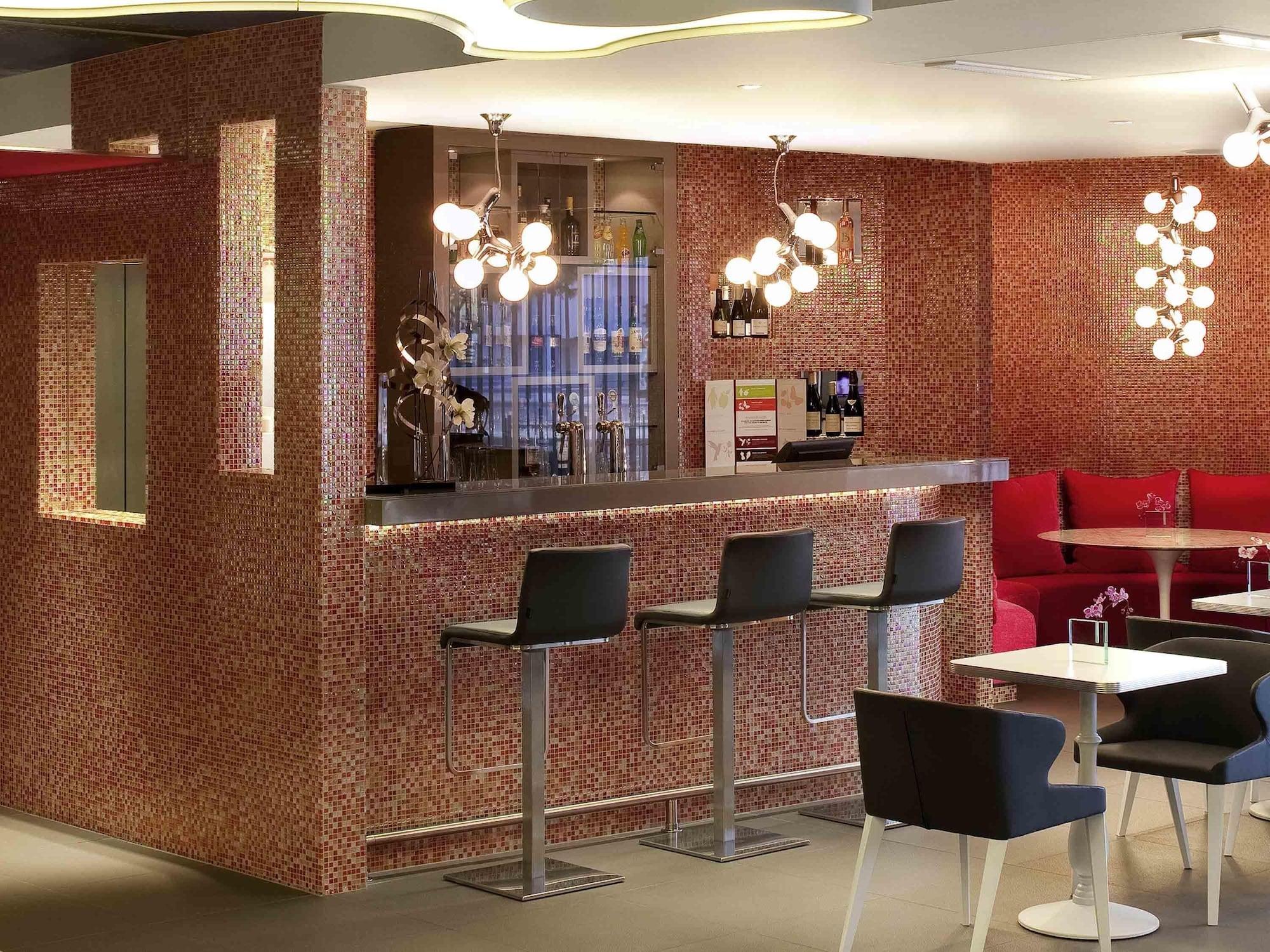 Bar/Salón Mercure Paris Vaugirard Porte de Versailles