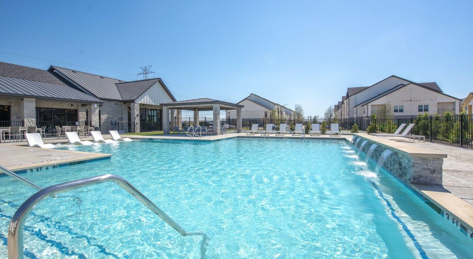 Varios Landing Apartments Venus