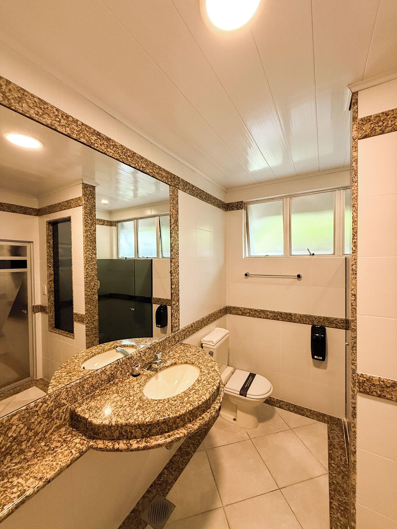 Equipamiento de Habitación Motel Chavelle