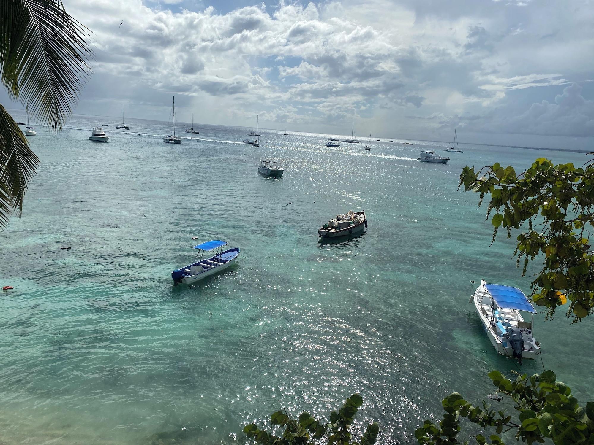 Vista Exterior Hostal Magallanes Bayahibe