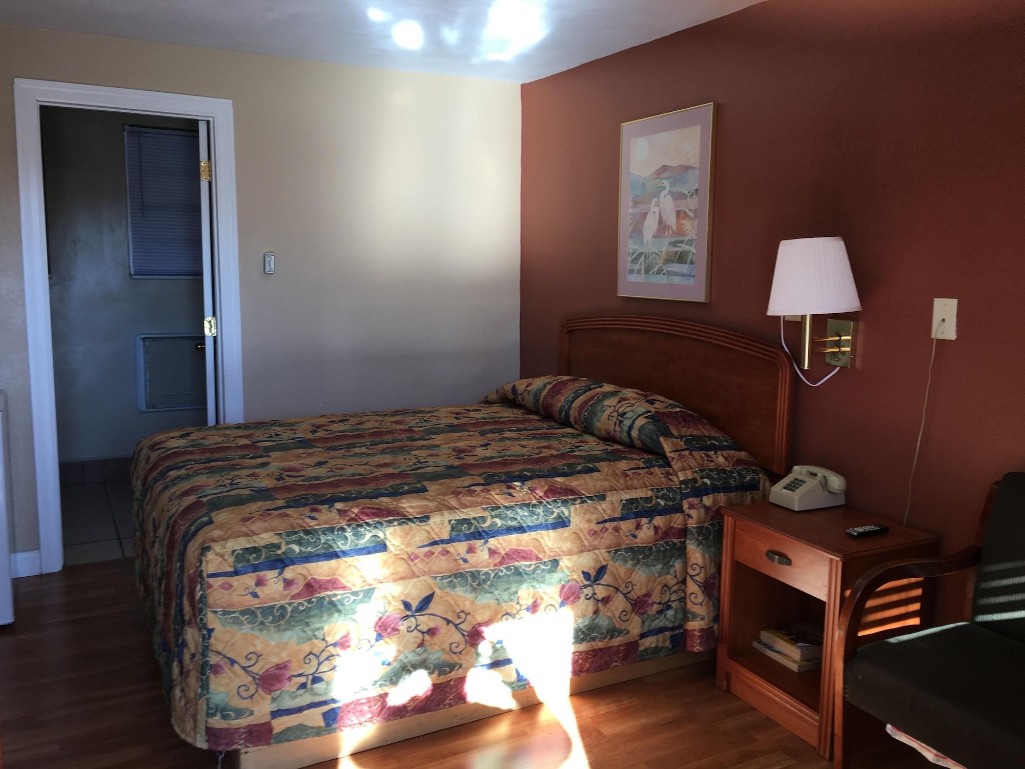 Habitación Budget Inn