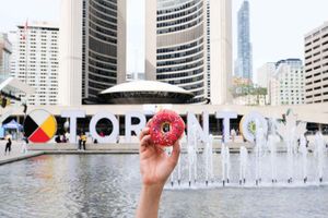 Actividad - Toronto's Kensington Market Donut Tour