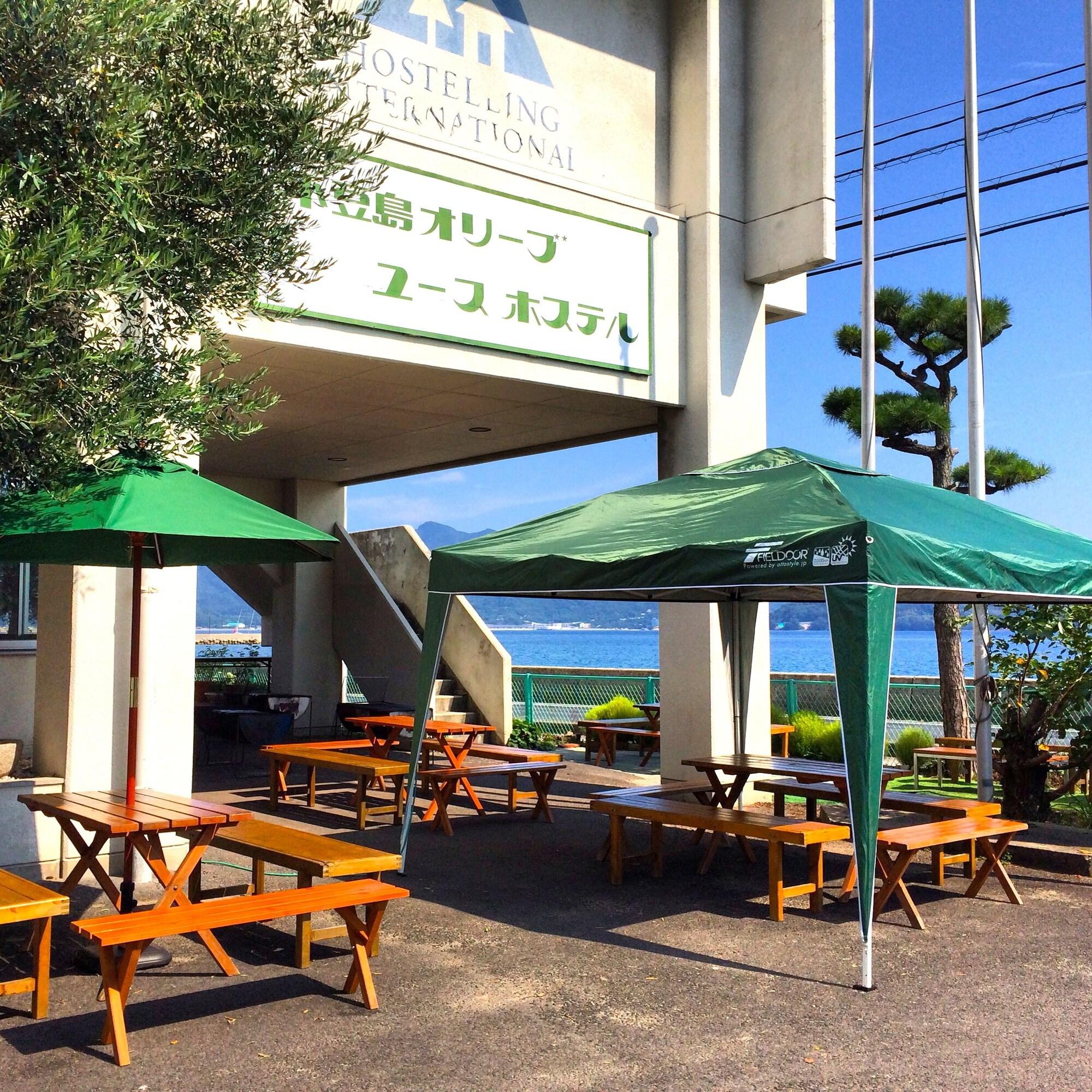 Vista Exterior Shodoshima Olive Youth Hostel