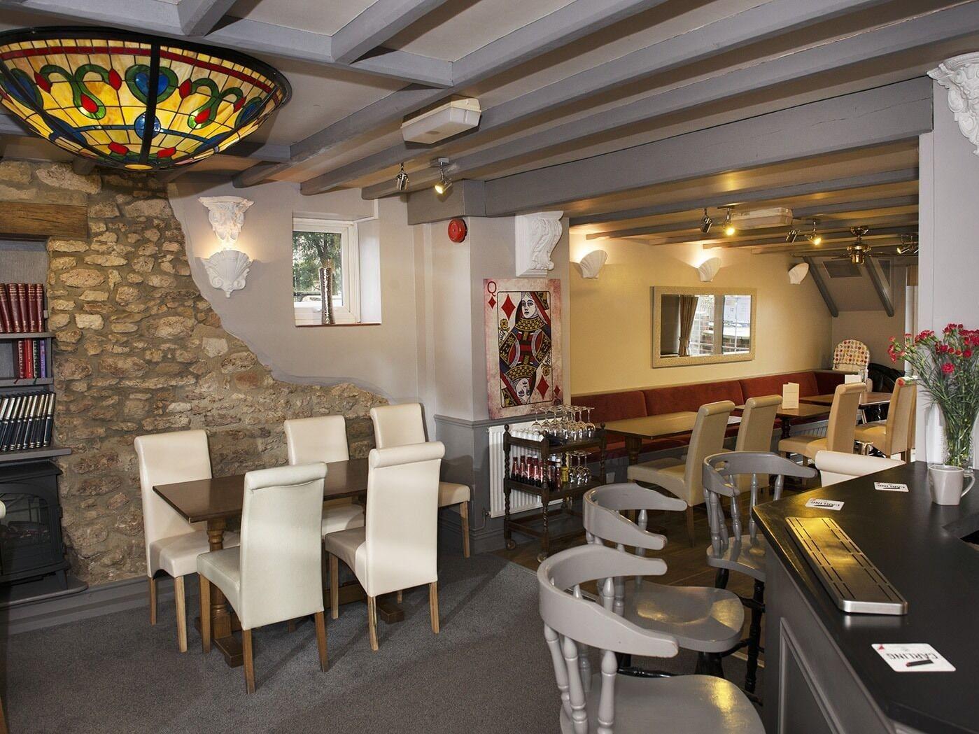 Bar/Salón The Queens Head