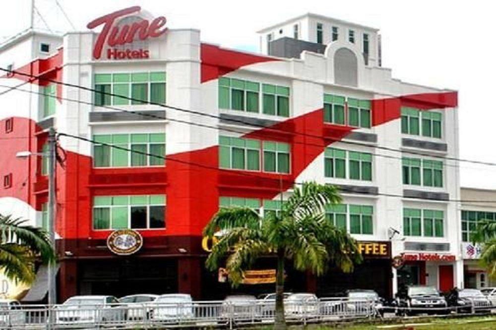 Vista Exterior Tune Hotel - Kulim