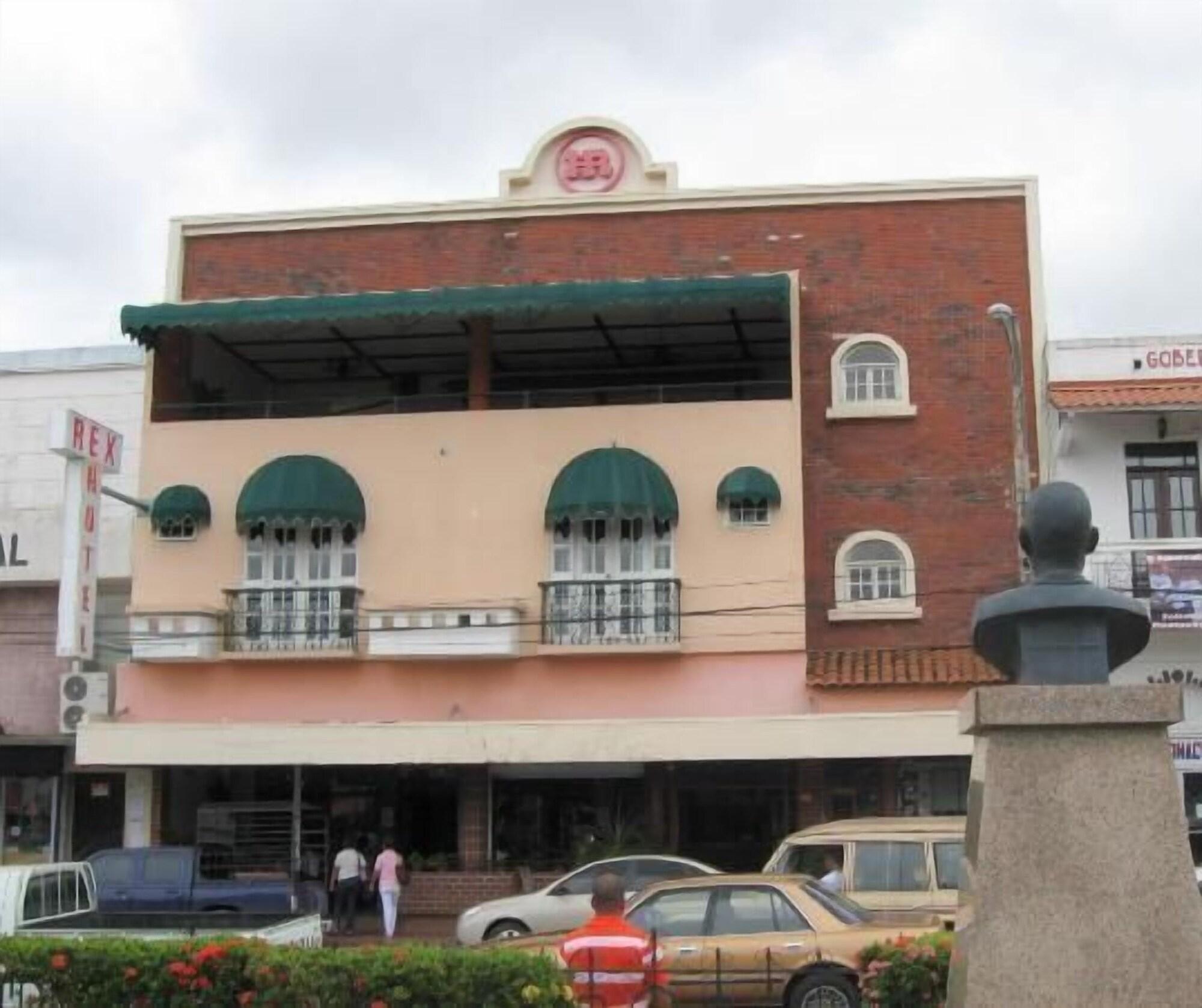 Varios Hotel Rex