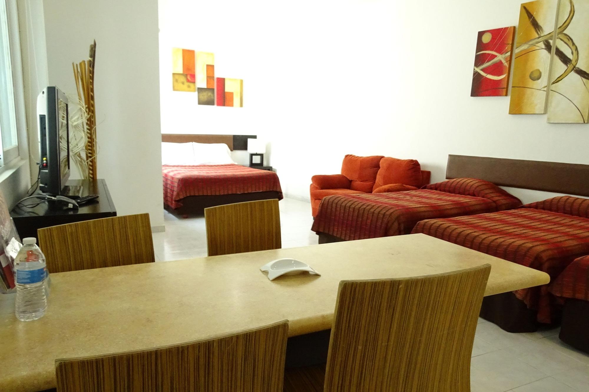 Set de Habitación ApartHotel Siete 32