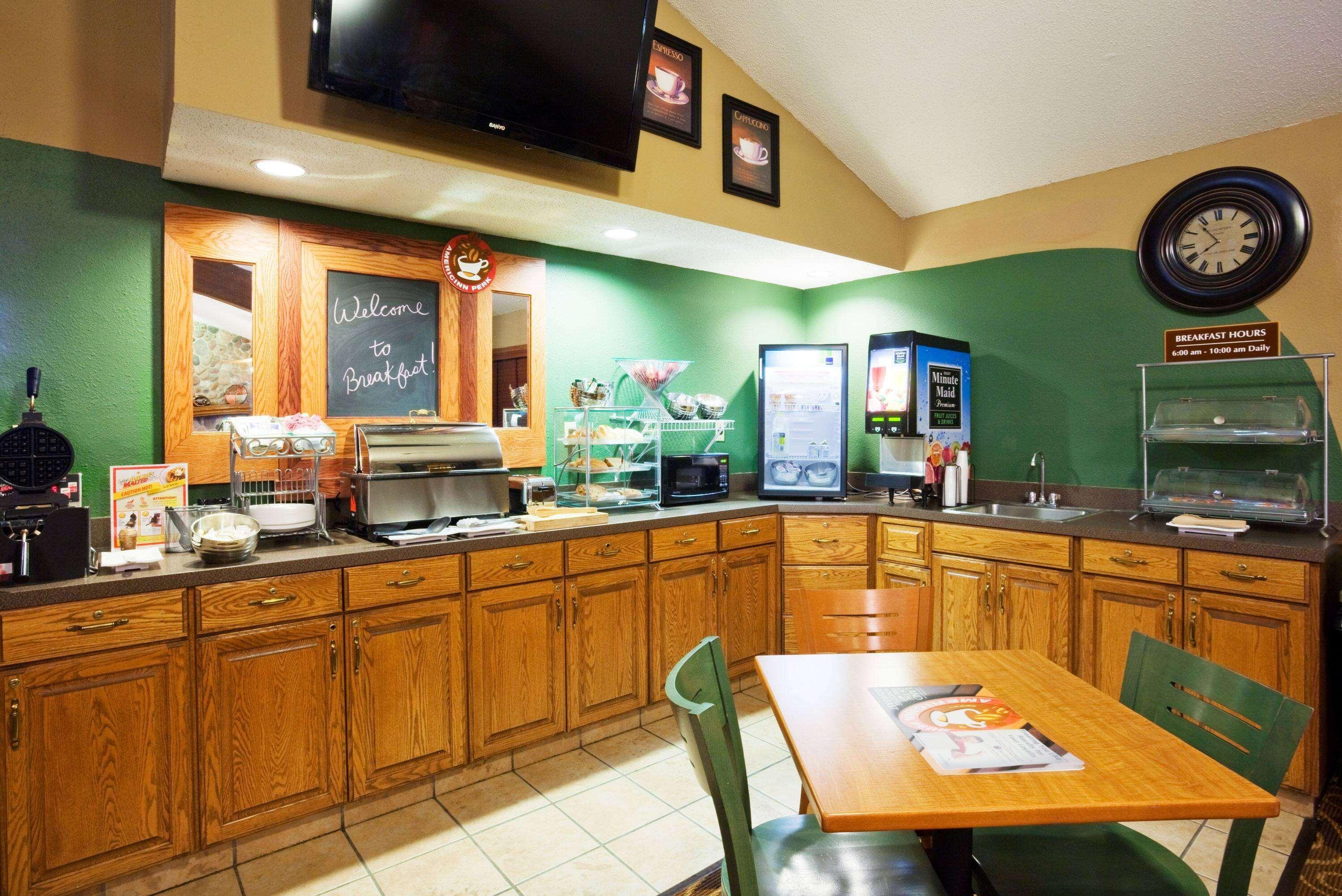 Restaurant Americinn By Wyndham Austin