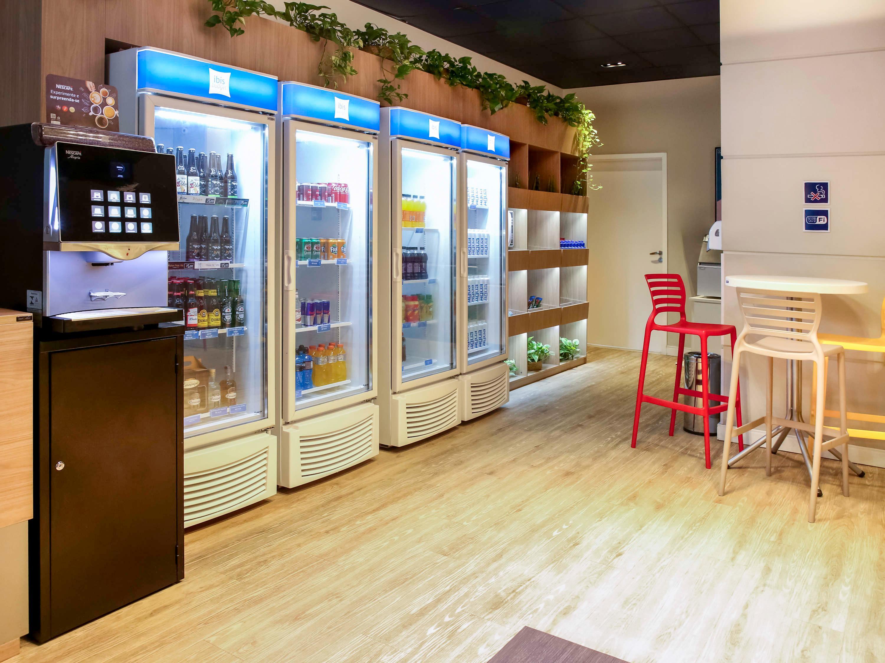 Restaurant ibis budget Maceió Pajuçara