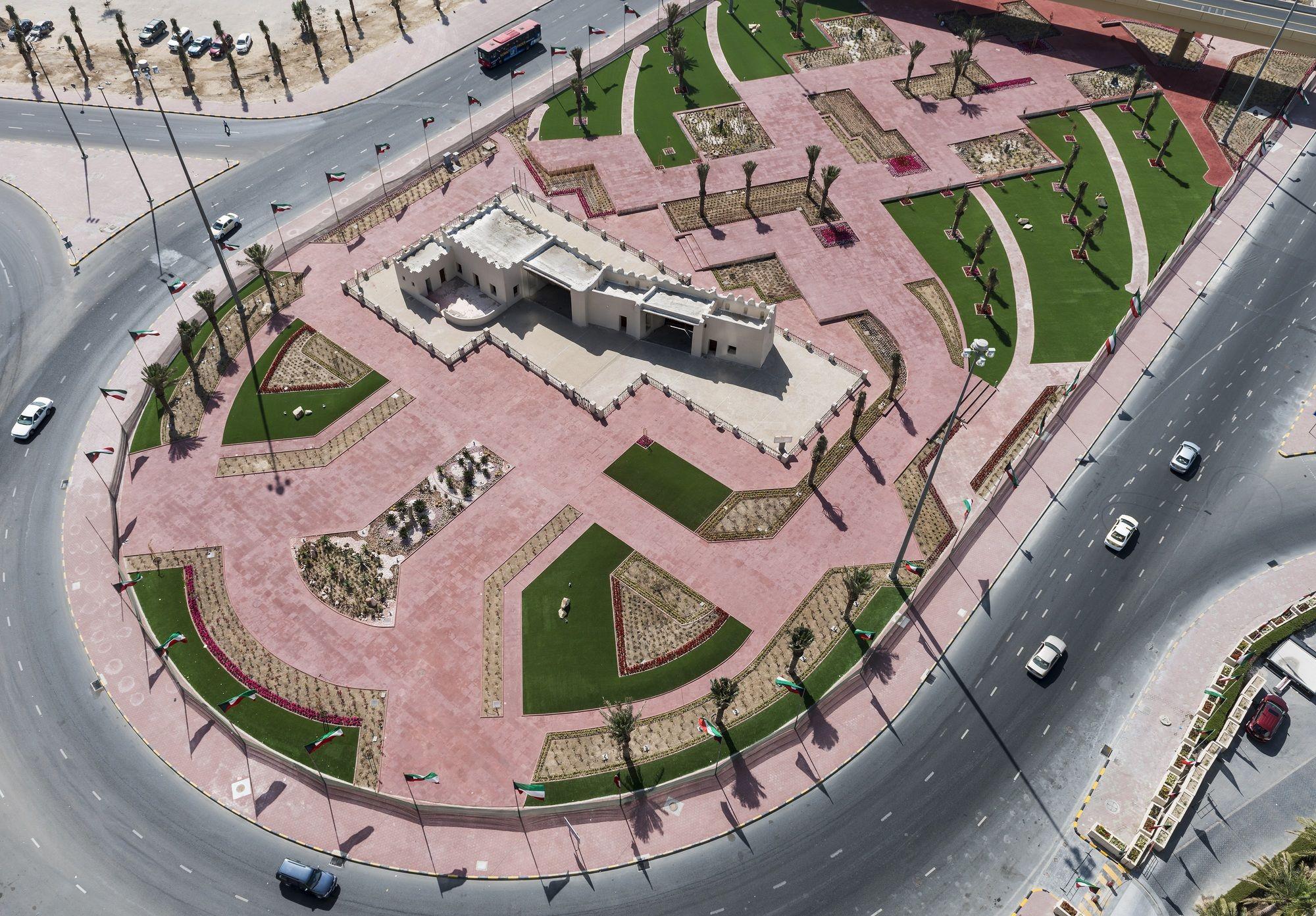 Vista Exterior Four Points by Sheraton Kuwait