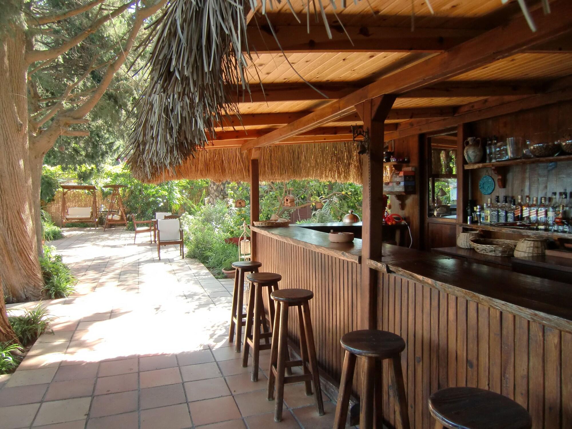 Bar/Salón Happy Caretta Hotel