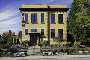 Alojamiento - Kinn Guesthouse Bay View