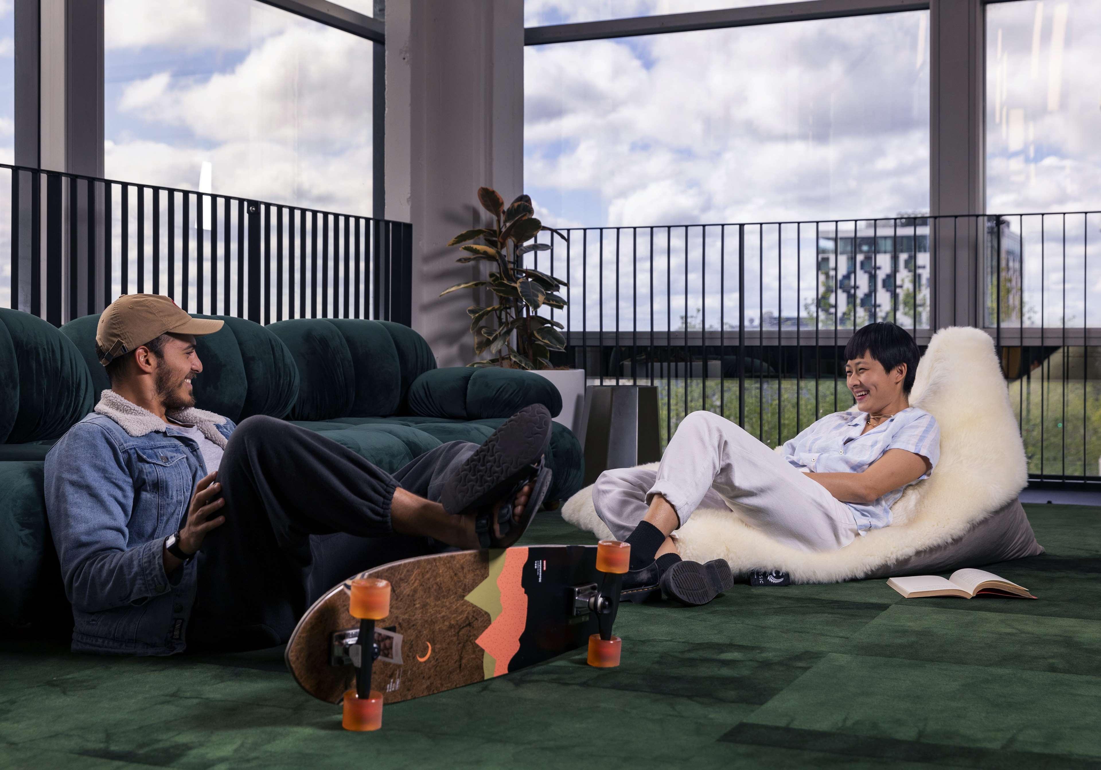 Bar/Salón LyLo Auckland