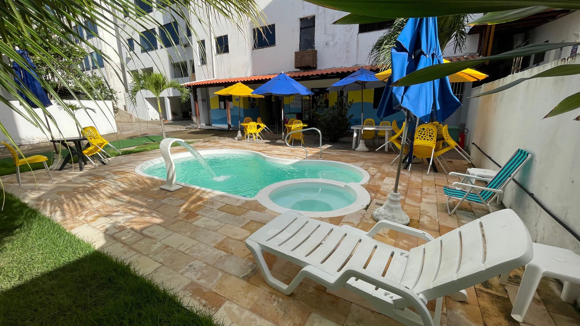 Vista Piscina POUSADA LA NA PRAIA MARAGOGI LTDA