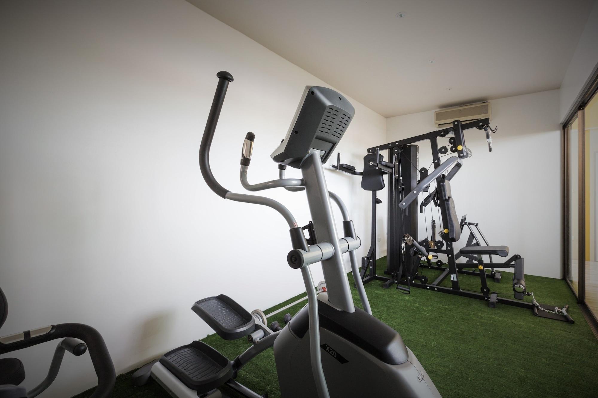 Gimnasio Anda Beachside Hotel