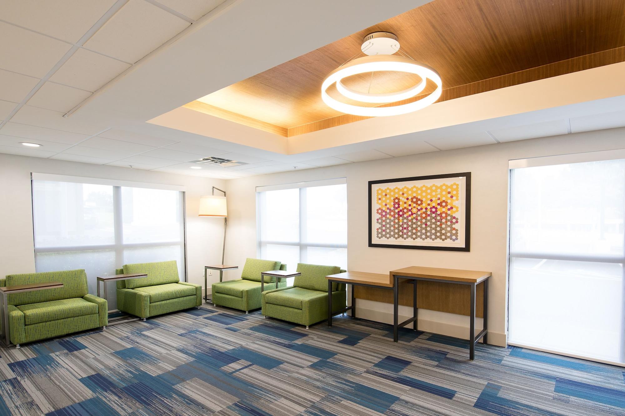 Vista Exterior Holiday Inn Express Atlanta-Stone Mountain by IHG