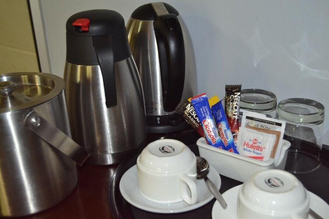 Equipamiento de Habitación Staybridge Riverside & Spa