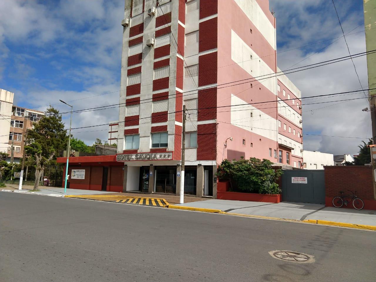 Vista Exterior Hotel Savoia