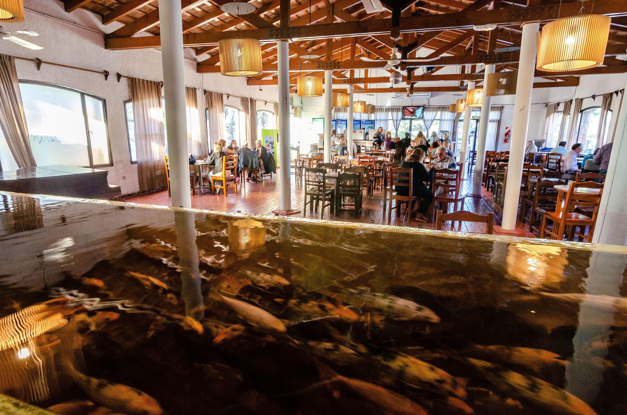 Bar/Salón Hotel Luz y Fuerza Villa Giardino