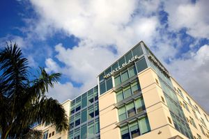 Alojamiento - Hyatt Place Miami Airport-East
